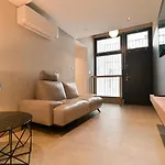 The Place 아파트