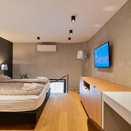 The Place Спліт