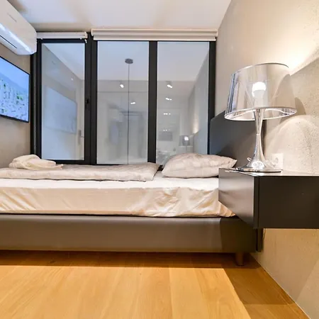 The Place Apartment *