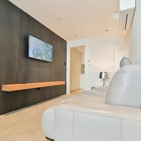 The Place Apartment Split